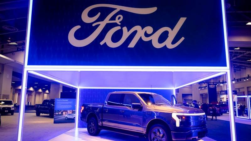 Ford, Rivian’daki 8 Milyon Hissesini Satıyor