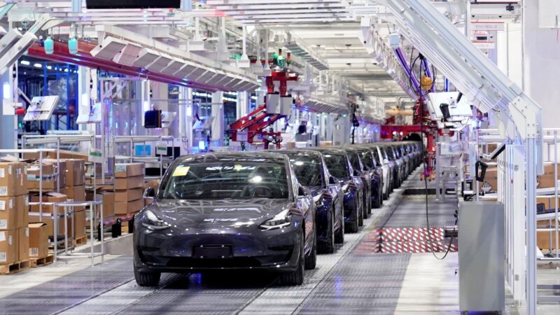 Tesla’nın Şanghay Fabrikasında Yüzü Gülmüyor