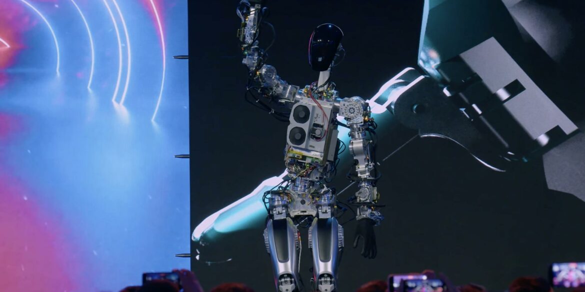 Musk, Tesla Robotundan Milyonlarca Üretmeyi Planlıyor!