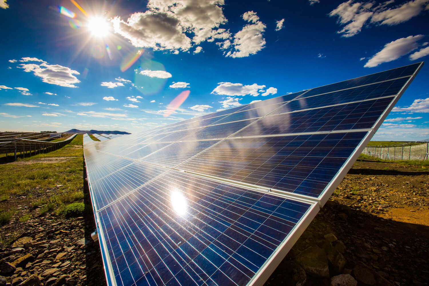 Alfa Solar Enerji 11,5 Milyon Dolarlık Güneş Paneli Siparişi Aldı