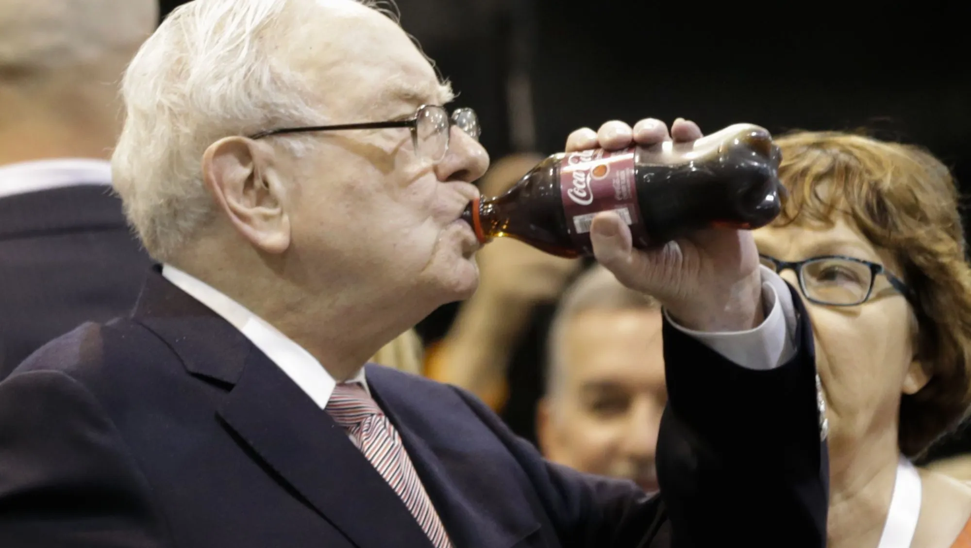 Warren Buffett; Biraz Daha Apple Aldı, US Bancorp ve BNY Mellon Sattı