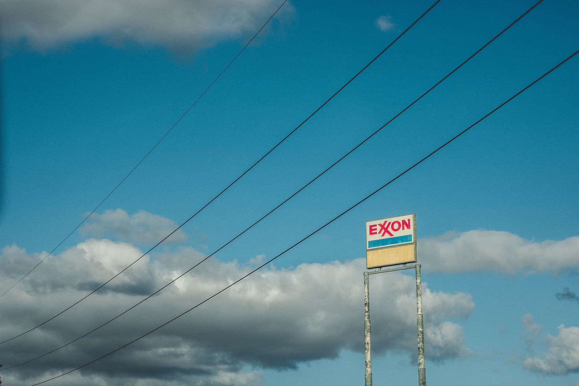 Enerji Sektörünün Favori Şirketleri: Exxon vs Chevron