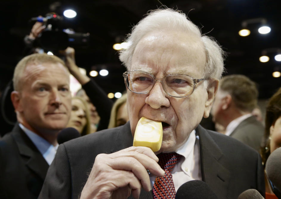 Yatırımcılar, Warren Buffett’ın Resesyonu Yenebileceğine İnanıyor