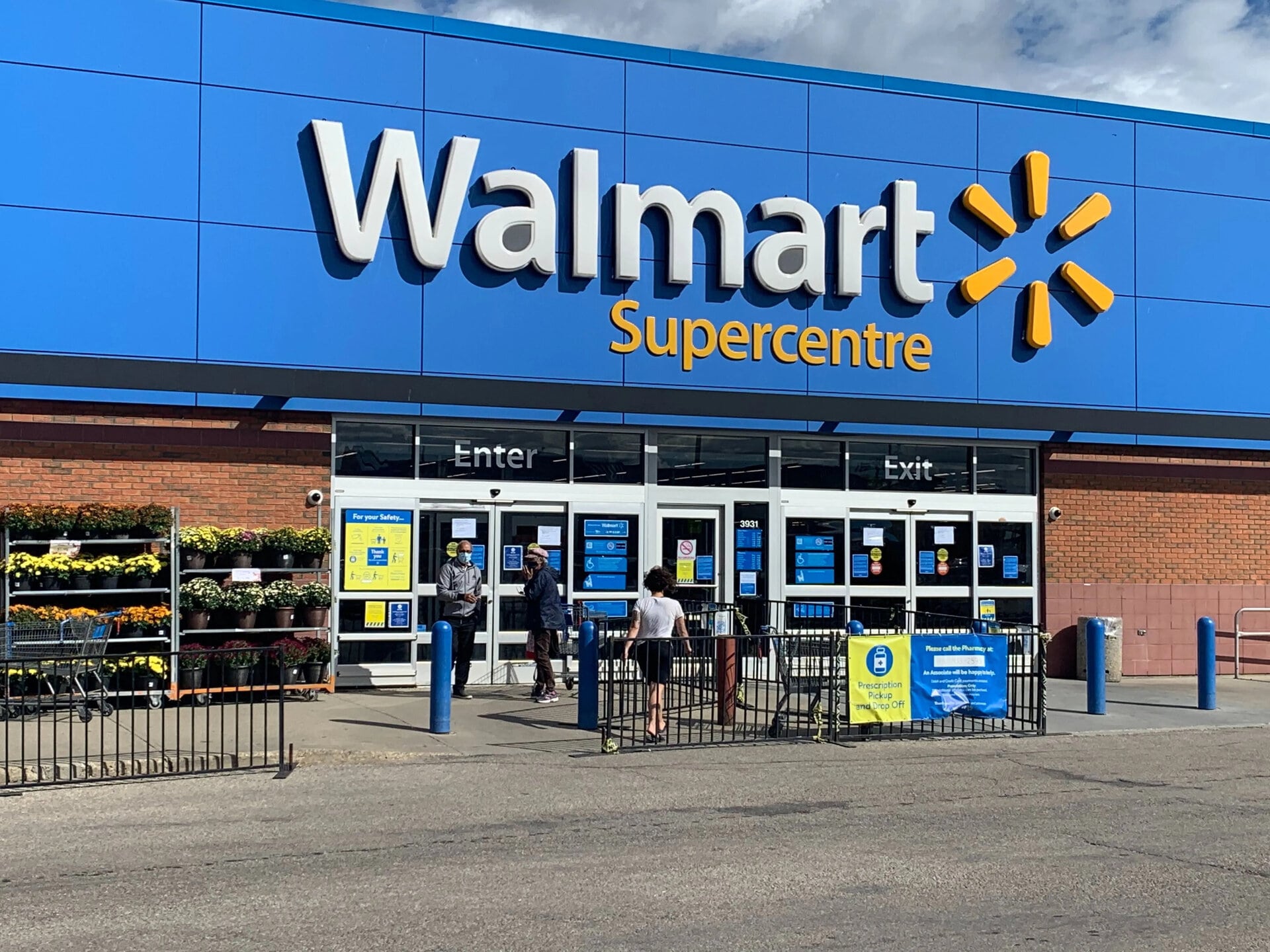 Walmart Yılın Geri Kalanına Yönelik Beklentilerini Yükseltti
