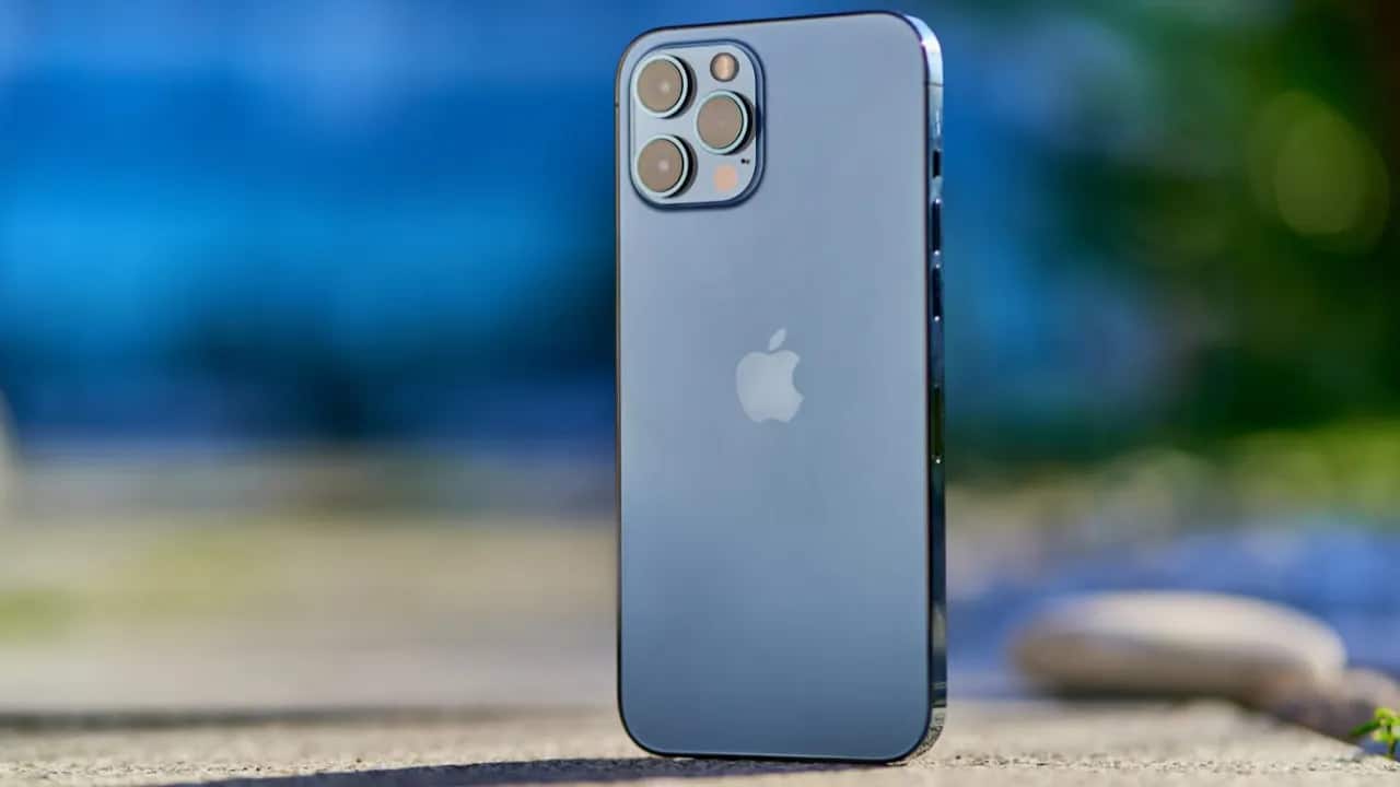 iPhone 15 Satışa Çıktı, Wedbush’a Göre Pro Talebi “Çok Güçlü”