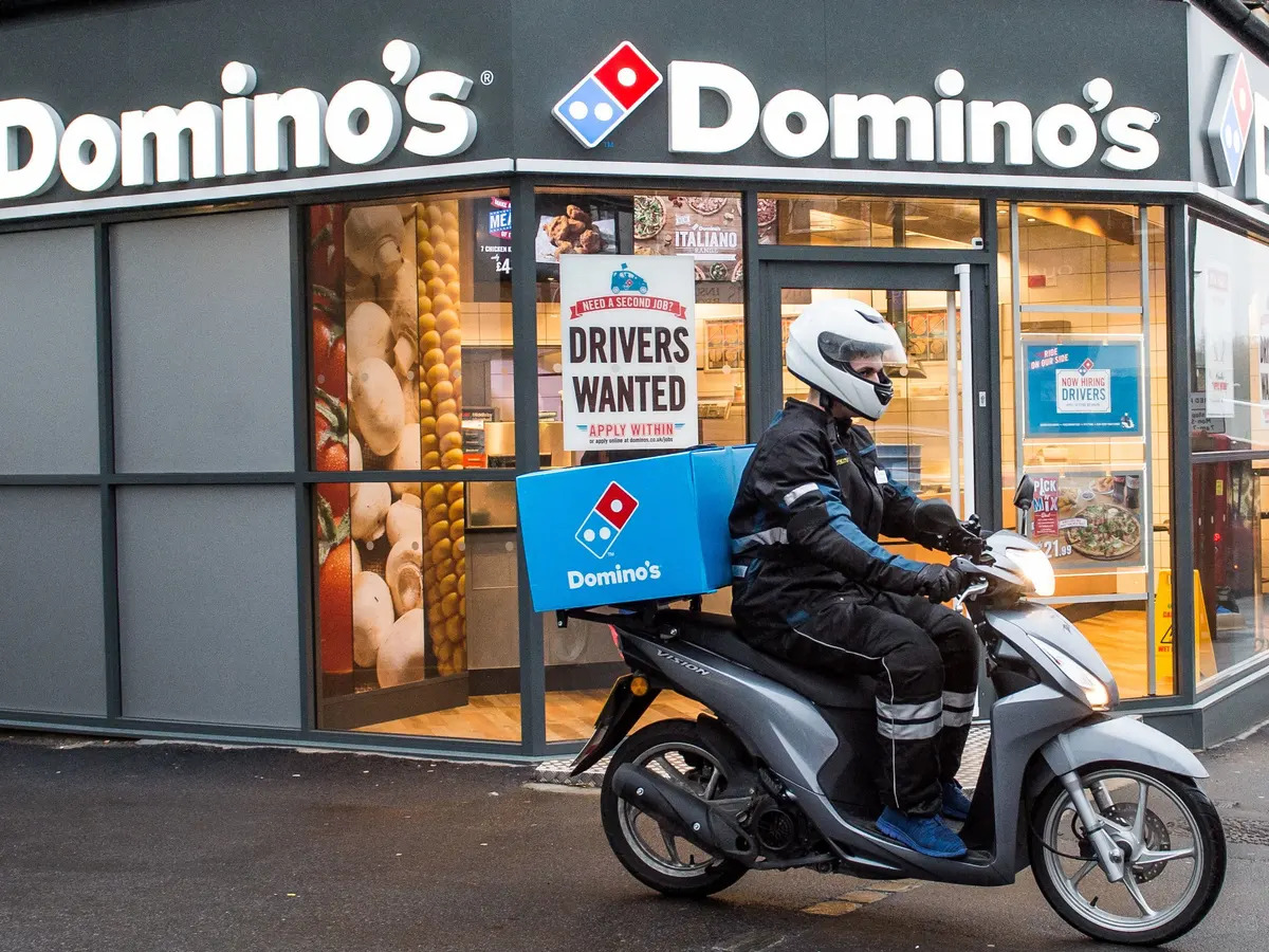 Domino’s Karışık Bilançosunun Ardından Geriledi