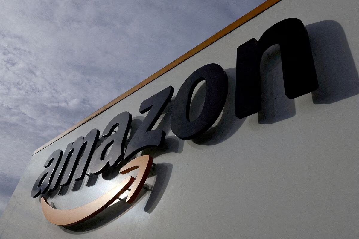 Amazon, 1 Milyar Dolarlık Bir Anlaşmayla Microsoft Müşterisi Olacak