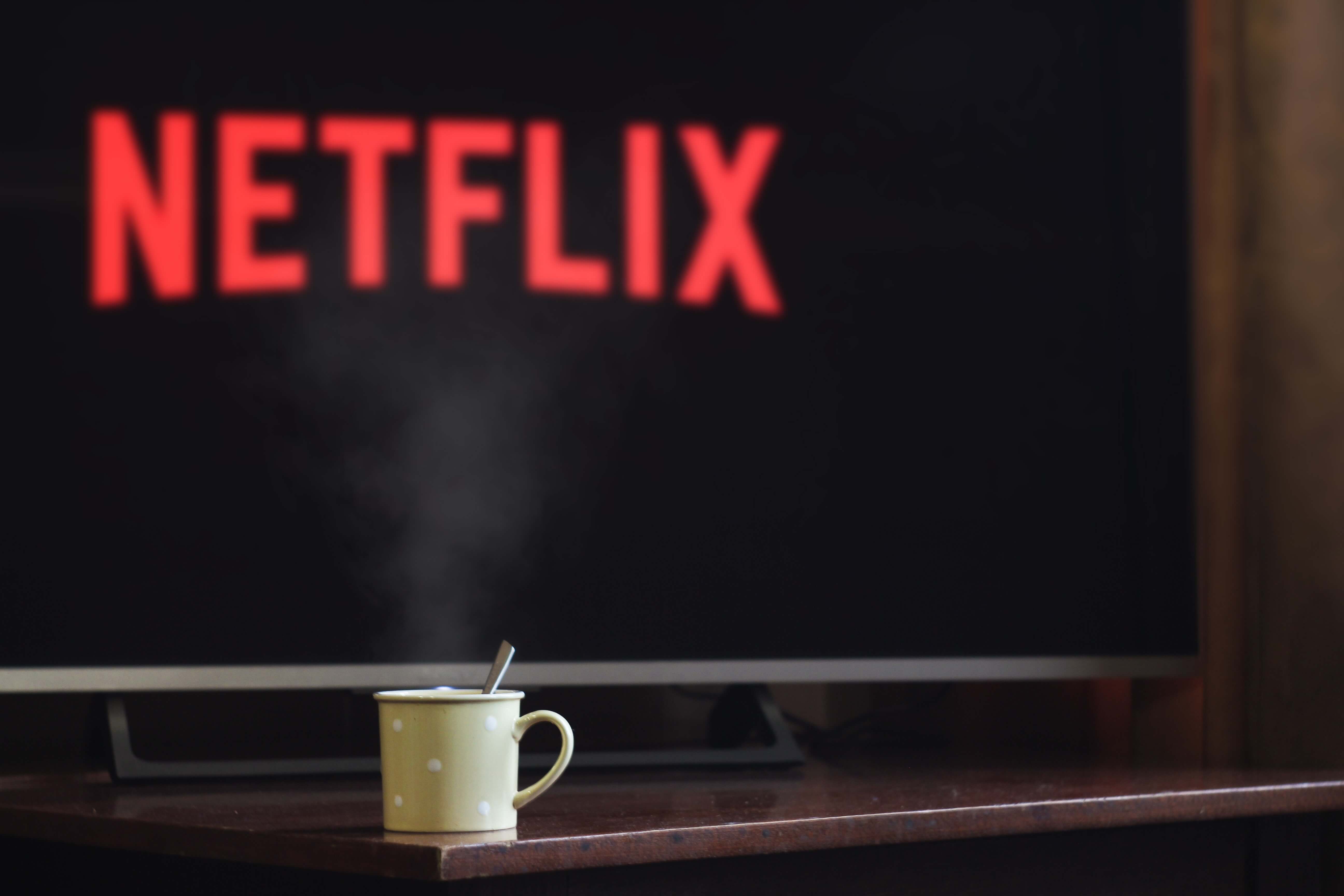 Netflix, Grevlerin Sona Ermesiyle Fiyat Artışına Gitmeyi Planlıyor